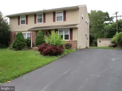 6 Cordele Rd, Newark, DE 19711 photo 2