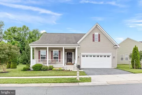 518 Hambleton Ln, Newark, DE 19702