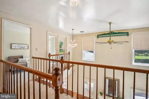 Entry Way - 520 Cullan Dr, Bear, DE 19701 photo 4 of 7