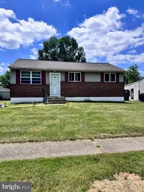26 Ridge Dr, New Castle, DE 19720