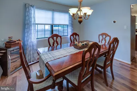 735 Fox Chase Cir, Bear, DE 19701 photo 5
