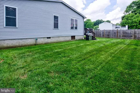 735 Fox Chase Cir, Bear, DE 19701 photo 40