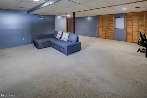 735 Fox Chase Cir, Bear, DE 19701 photo 32