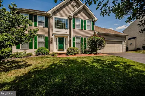 9 Piersons Rdg, Hockessin, DE 19707