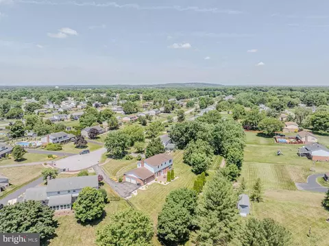 View/Area - 323 Manubay Ct, Bear, DE 19701 photo 7 of 17