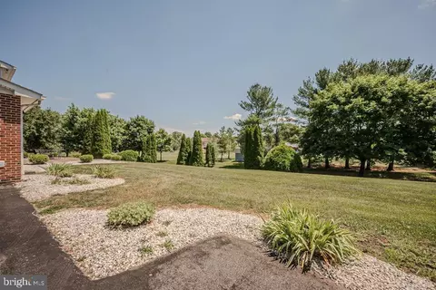 Exterior - 323 Manubay Ct, Bear, DE 19701 photo 6 of 11