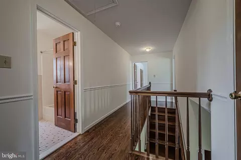 Entry Way - 323 Manubay Ct, Bear, DE 19701 photo 8 of 10