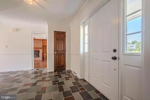 Entry Way - 323 Manubay Ct, Bear, DE 19701 photo 3 of 10
