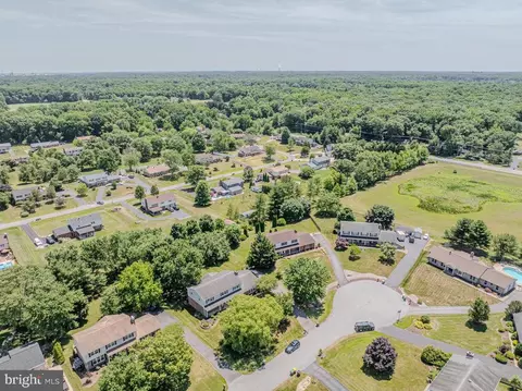 View/Area - 323 Manubay Ct, Bear, DE 19701 photo 11 of 17