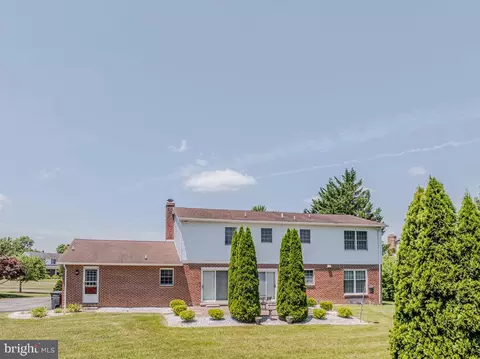 Exterior - 323 Manubay Ct, Bear, DE 19701 photo 11 of 11