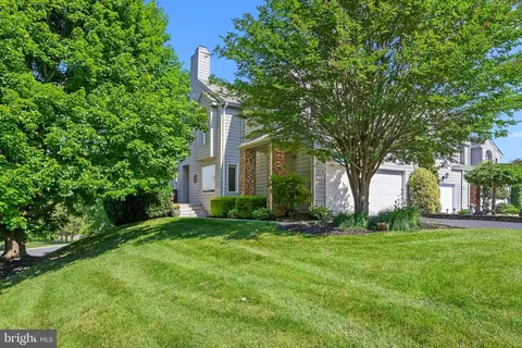 601 Brill Ct, Newark, DE 19711