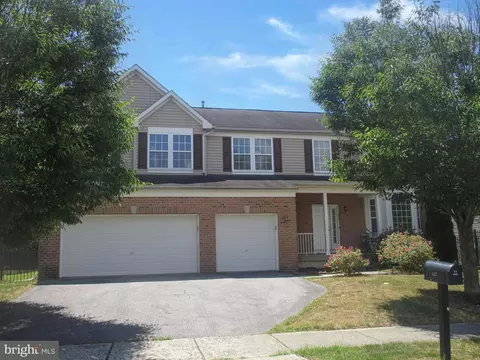 Exterior - 437 South St, Townsend, DE 19734 photo 2 of 3