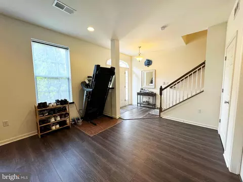 Entry Way - 914 Shepard Ave, Bear, DE 19701 photo 4 of 11