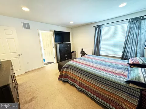 Bedroom - 914 Shepard Ave, Bear, DE 19701 photo 1 of 6