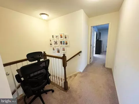 Entry Way - 914 Shepard Ave, Bear, DE 19701 photo 10 of 11