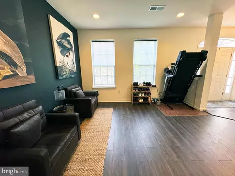 Entry Way - 914 Shepard Ave, Bear, DE 19701 photo 2 of 11