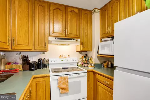 Kitchen - 113 Main St, Townsend, DE 19734 photo 3 of 3