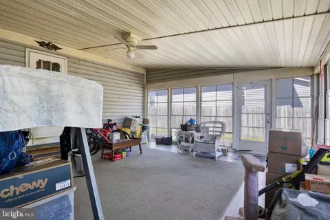 Exterior - 113 Main St, Townsend, DE 19734 photo 2 of 12