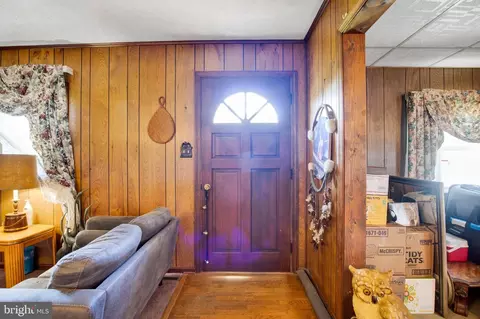 Entry Way - 113 Main St, Townsend, DE 19734 photo 1 of 4