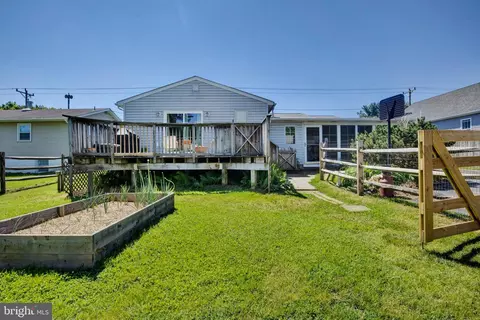 Exterior - 113 Main St, Townsend, DE 19734 photo 6 of 12