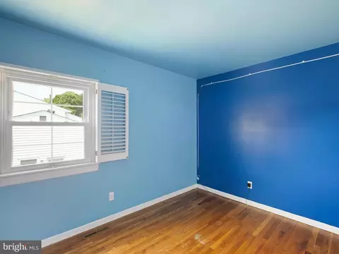 Bedroom - 20 Glyn Dr, Newark, DE 19713 photo 4 of 6
