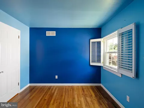 Bedroom - 20 Glyn Dr, Newark, DE 19713 photo 3 of 6