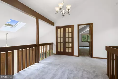 Entry Way - 113 Jupiter Rd, Newark, DE 19711 photo 4 of 5