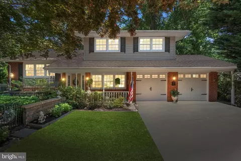 14 Cauline Ct, Newark, DE 19711