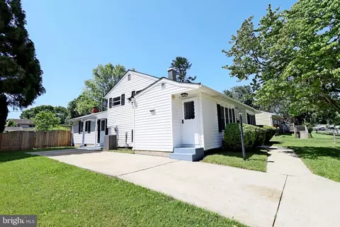 606 Banyan Rd, Newark, DE 19713 photo 1