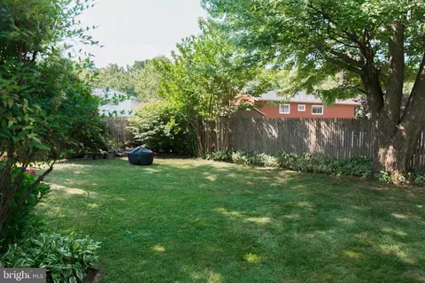 Exterior - 14 Sheldrake Rd, Newark, DE 19713 photo 18 of 18