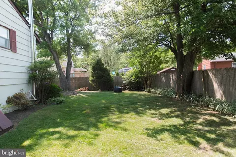 Exterior - 14 Sheldrake Rd, Newark, DE 19713 photo 17 of 18