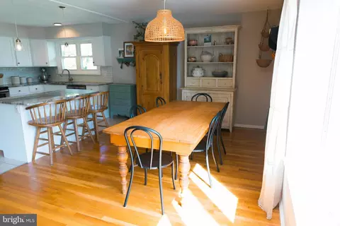 Dining - 14 Sheldrake Rd, Newark, DE 19713 photo 2 of 3