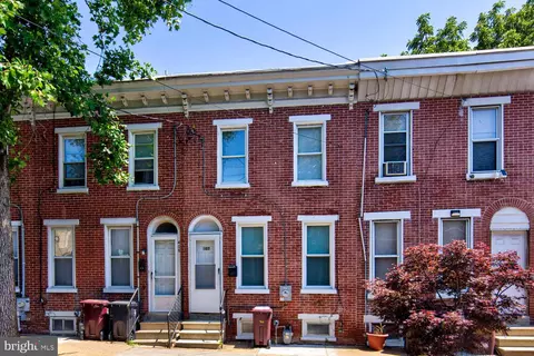 407 E 10th St, Wilmington, DE 19801