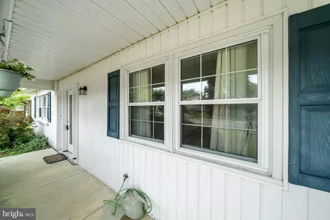 919 Devon Dr, Newark, DE 19711 photo 5