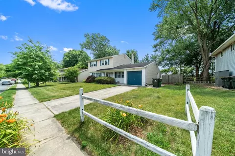 919 Devon Dr, Newark, DE 19711 photo 3