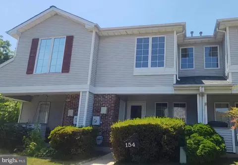 154 Lake Arrowhead Cir, Bear, DE 19701