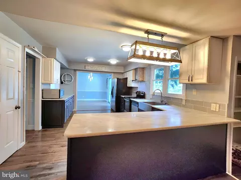 Kitchen - 50 Cypress Bridge Pl, Bear, DE 19701 photo 3 of 4