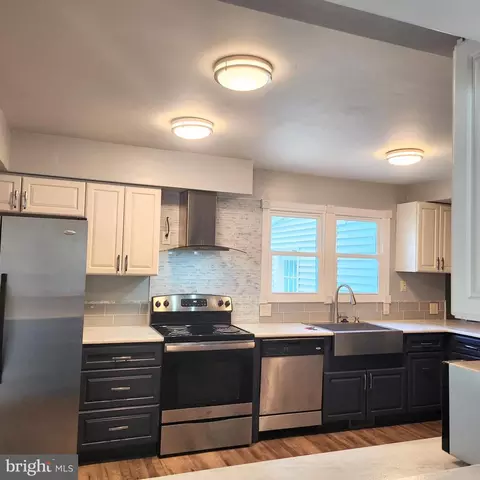 Kitchen - 50 Cypress Bridge Pl, Bear, DE 19701 photo 2 of 4