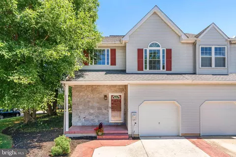 137 Shinn Cir, Wilmington, DE 19808