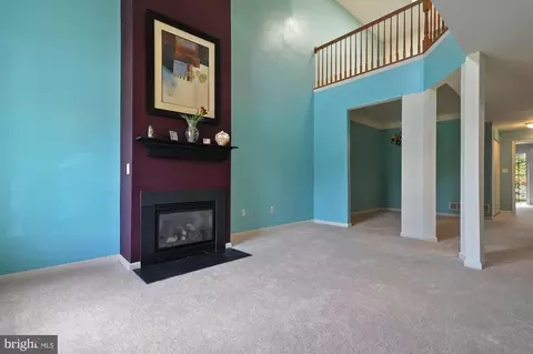 Living - 448 Sweetman Dr, Bear, DE 19701 photo 1 of 5