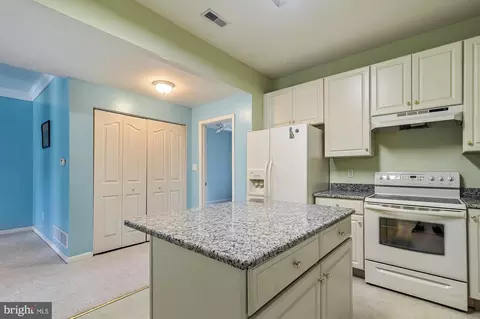 Kitchen - 448 Sweetman Dr, Bear, DE 19701 photo 2 of 2