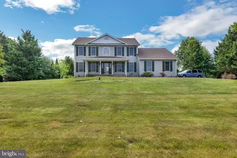 Exterior - 116 Leanne Dr, Middletown, DE 19709 photo 2 of 8