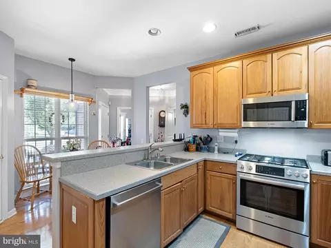 Kitchen - 103 Roeper St, Bear, DE 19701 photo 3 of 4
