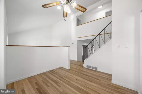 Entry Way - 5 Monterry Dr, Newark, DE 19713 photo 4 of 5