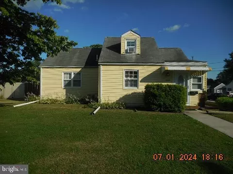 20 University Ave, New Castle, DE 19720