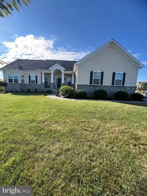 114 Nicholas Ct, New Castle, DE 19720