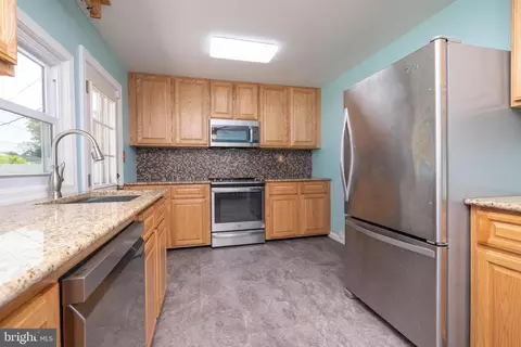 Kitchen - 126 Brookside Blvd, Newark, DE 19713 photo 1 of 2