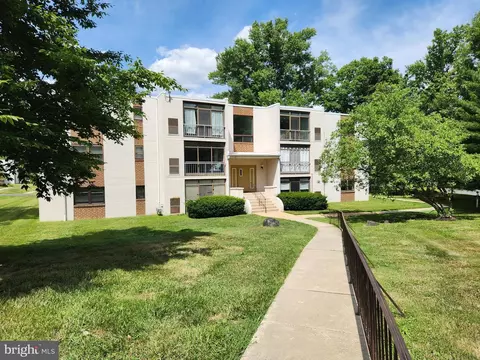 64 Unit Welsh Tract Rd #C205, Newark, DE 19713