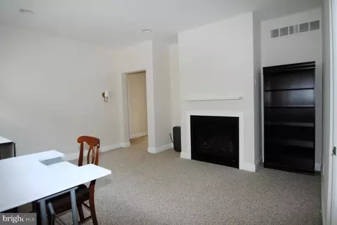 Living - 44 Augustine Blvd, Middletown, DE 19709 photo 6 of 7