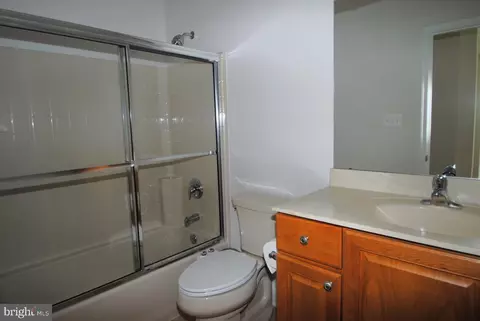 Bath - 44 Augustine Blvd, Middletown, DE 19709 photo 5 of 5